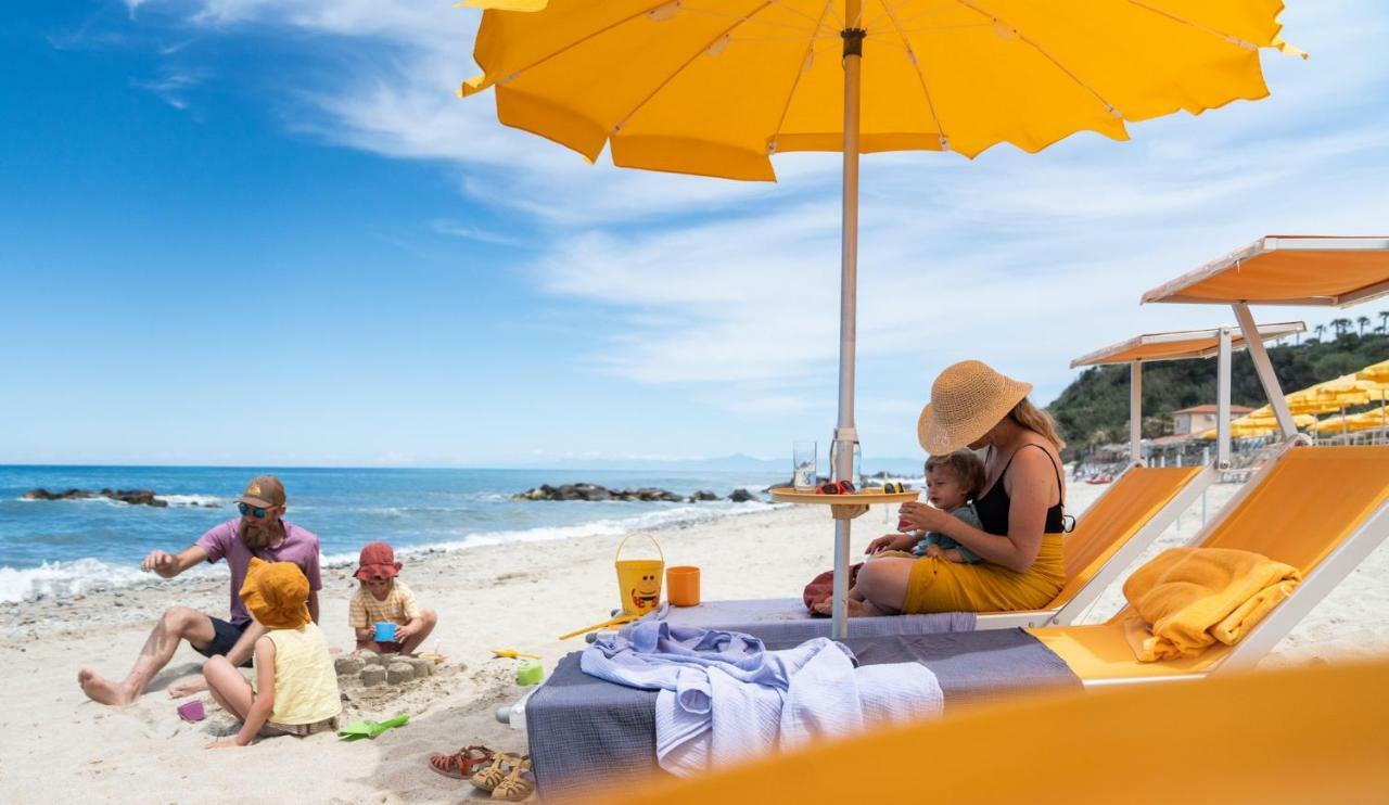 Baia Del Sole Resort Капо-Ватикано Экстерьер фото